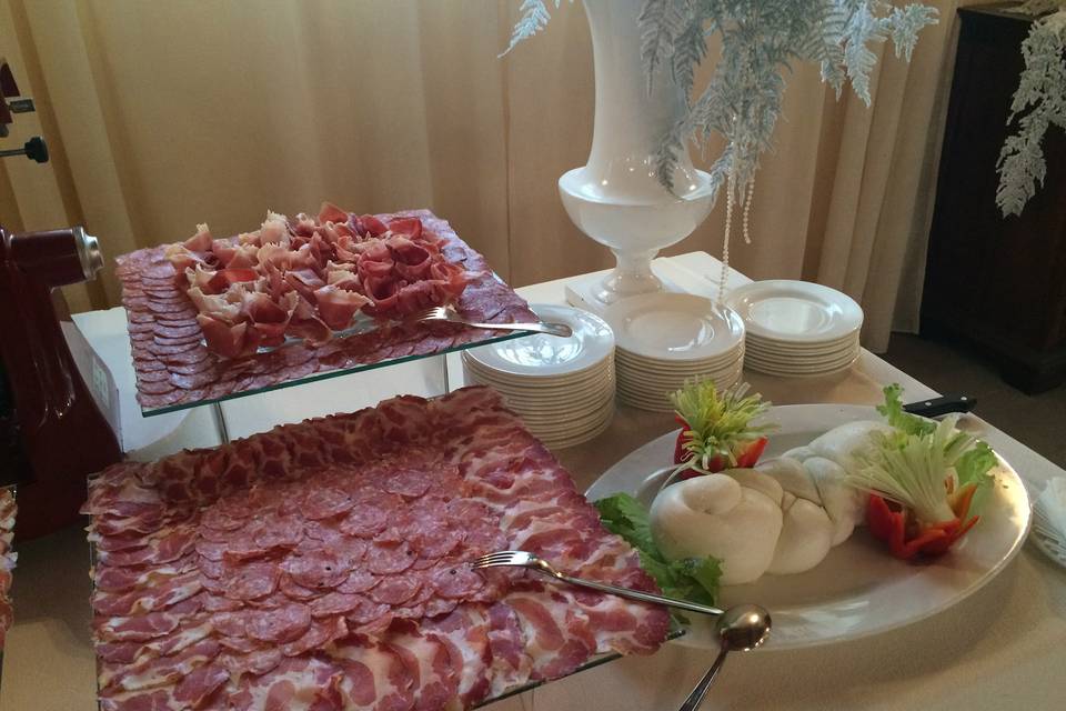 Mola Bella Catering