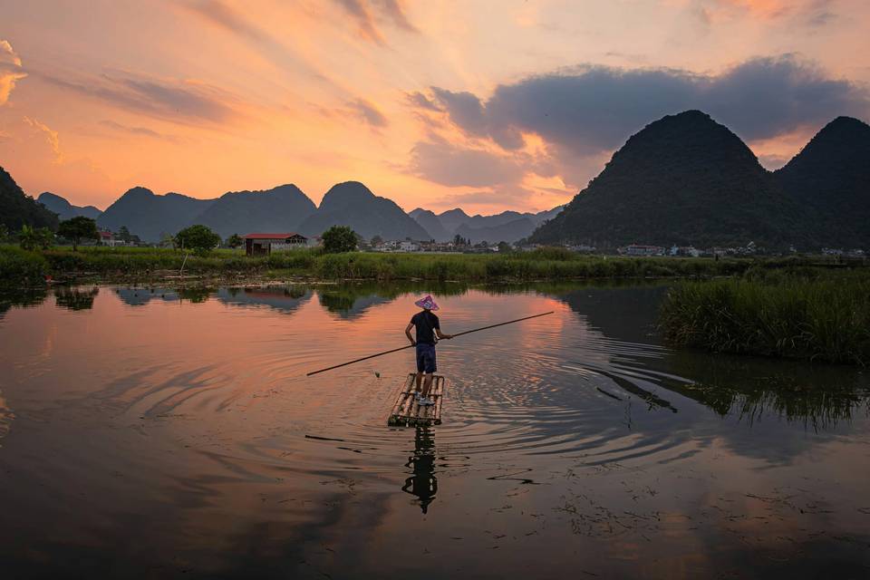Tramonto in Vietnam