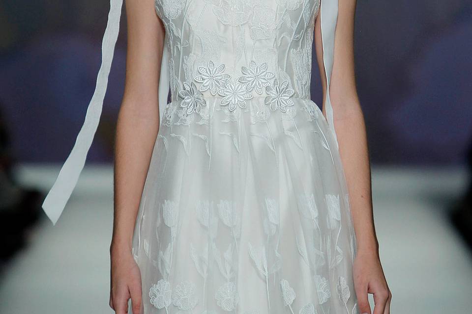 More abiti da sposa alla bbfw