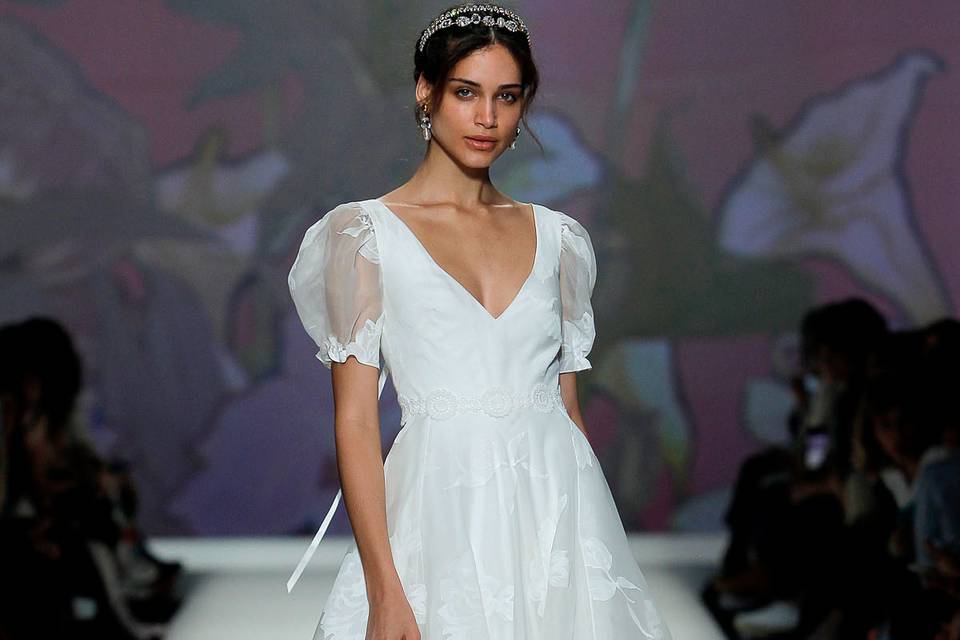 More abiti da sposa alla bbfw