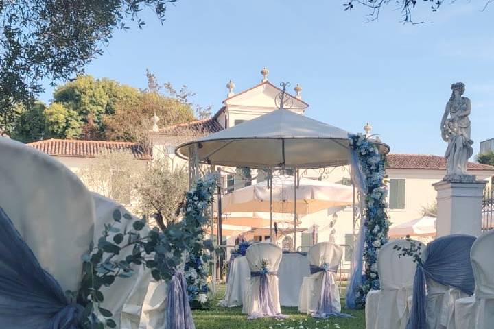 Cerimonia all'esterno