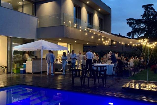 Bordo piscina-
