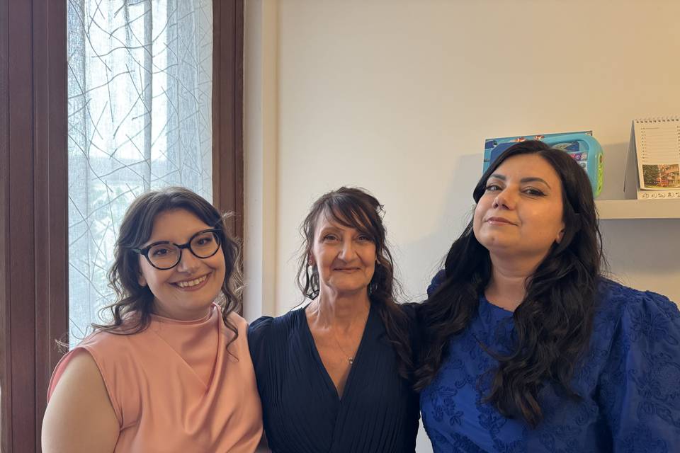 Damigelle e mamma