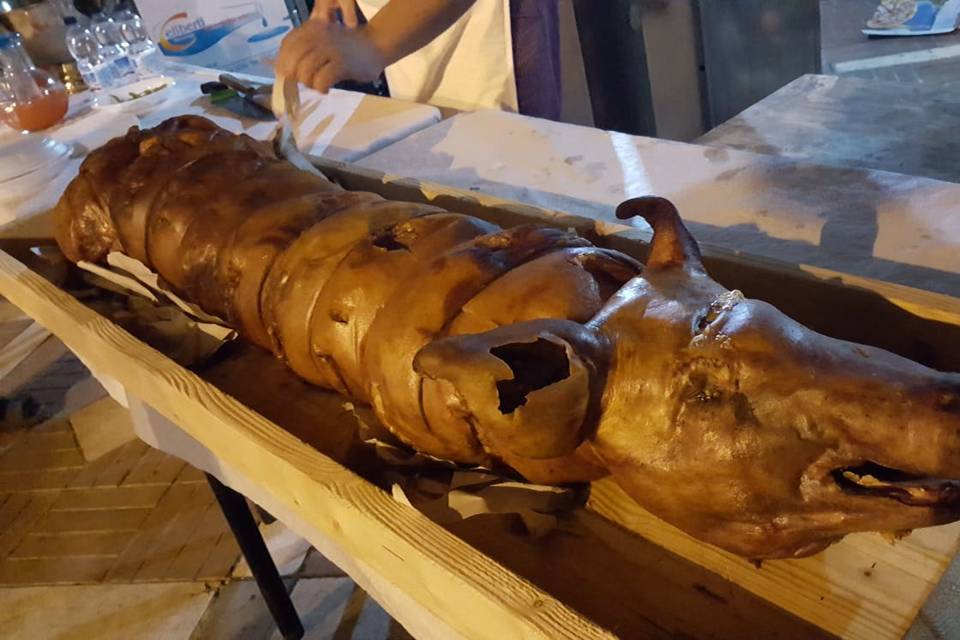 Buffet con porchetta