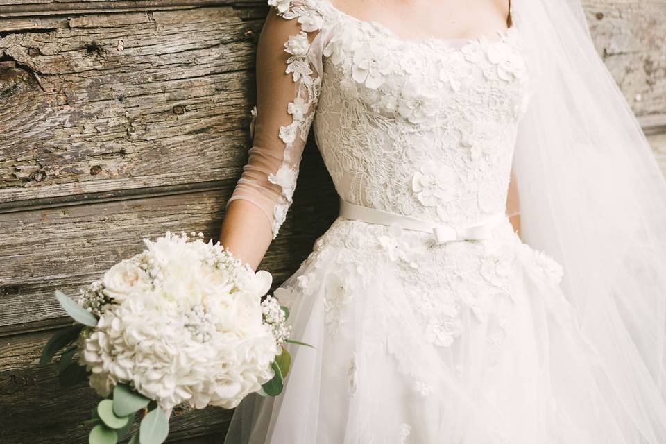 Magical Moment - Wedding Flowers