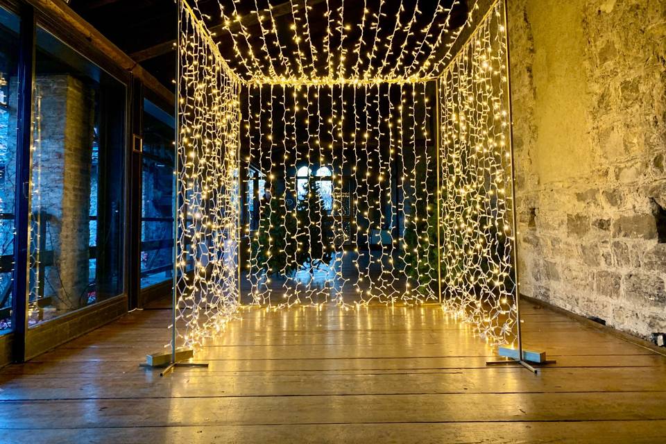 Lucine led wedding