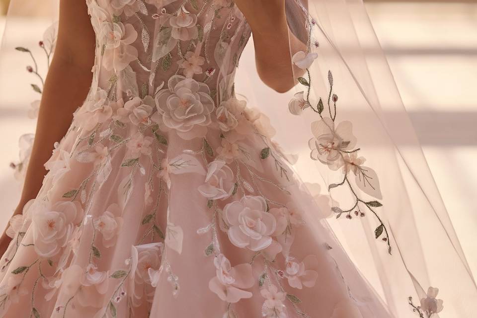 Abito da sposa colorato