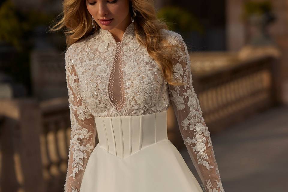Abito da sposa con maniche in