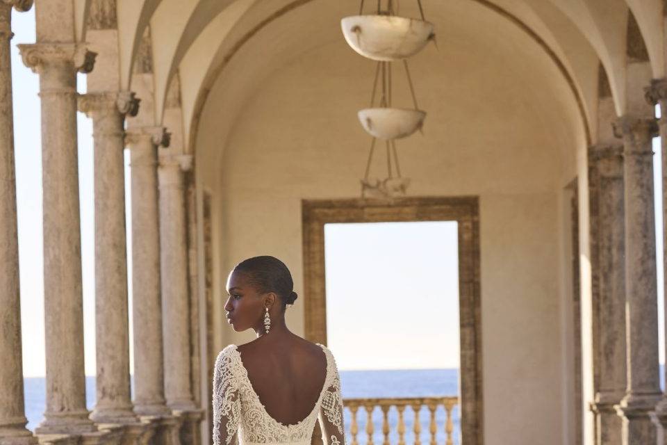 Abito da sposa in chiffon