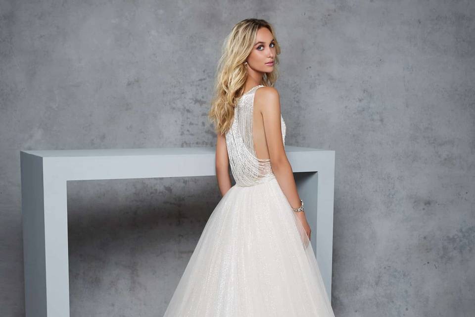 Abito da sposa in cristallo