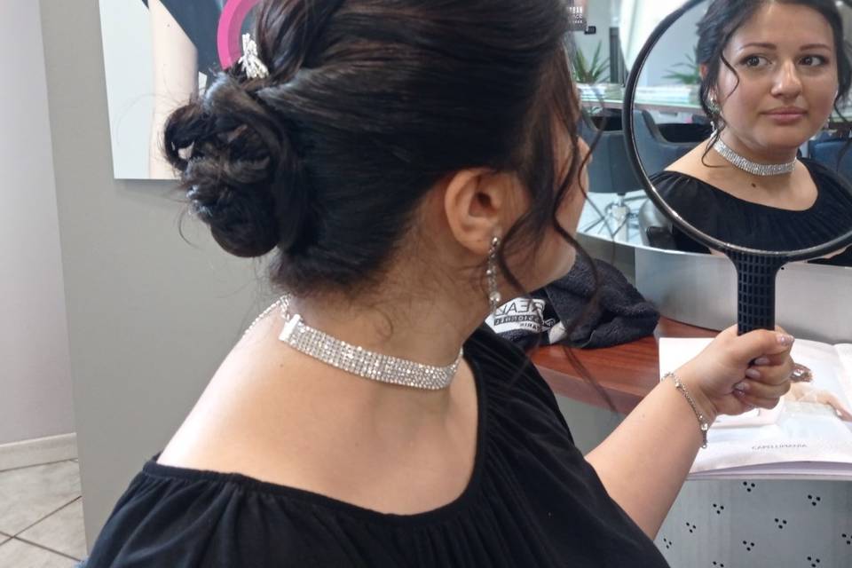 Chignon morbido rialzato