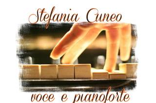 Stefania Cuneo - voce e pianoforte