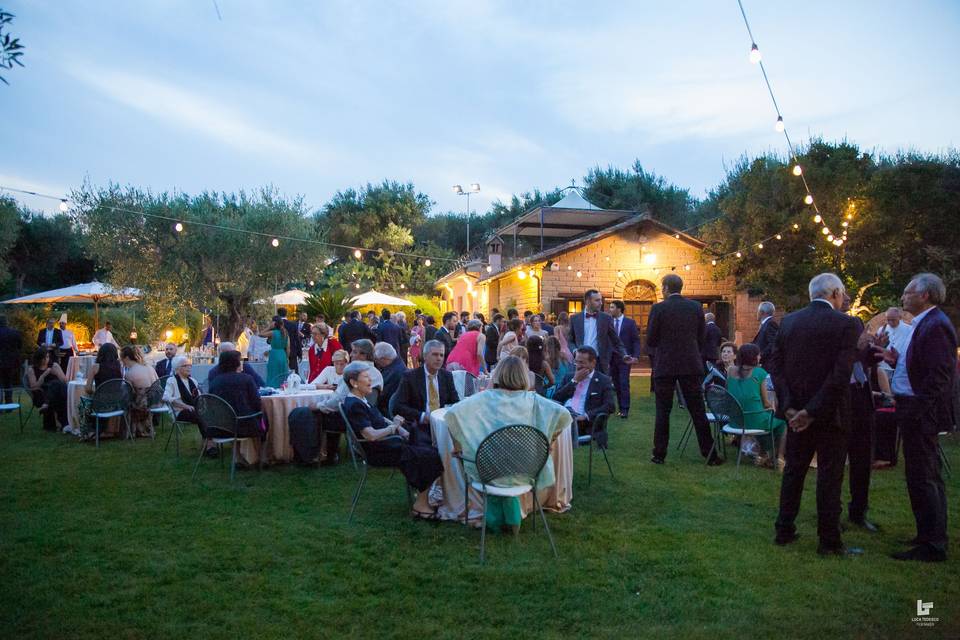 Aperitivo sul prato