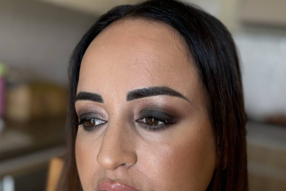 Smokey eyes