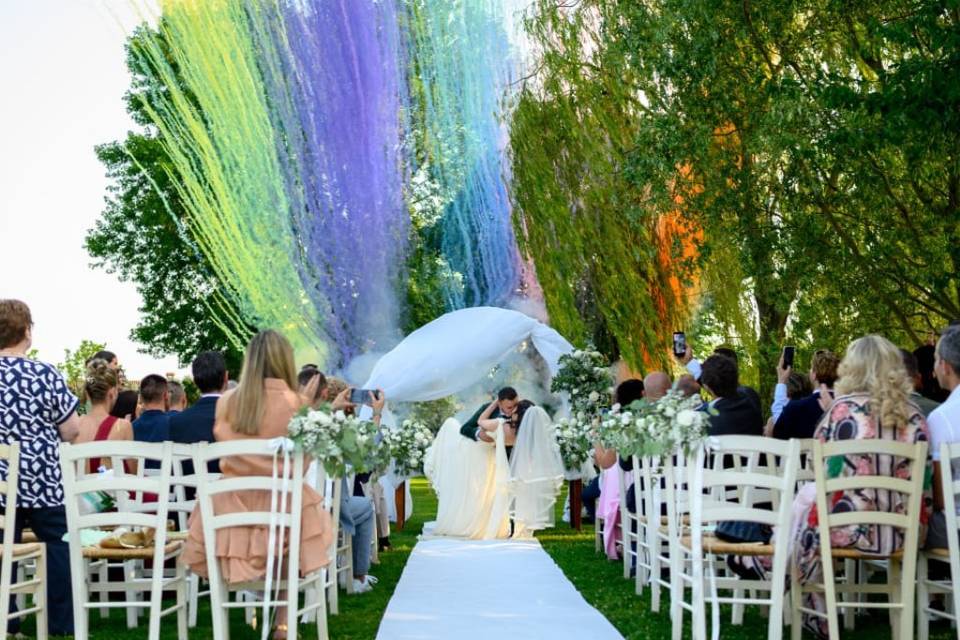 Puoi baciare la.sposa