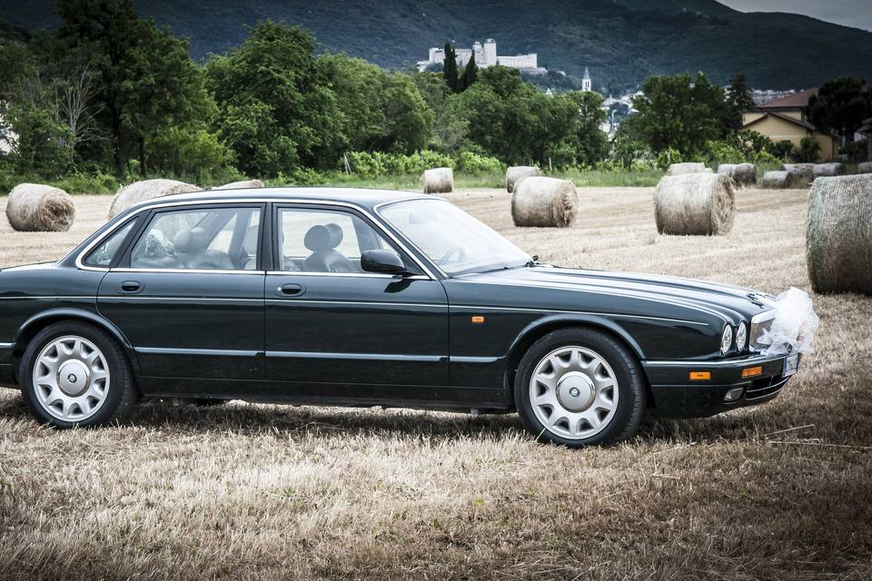 Jaguar xj