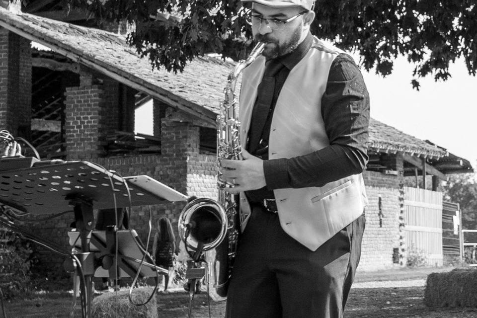 Gabriel Sax... in cascina