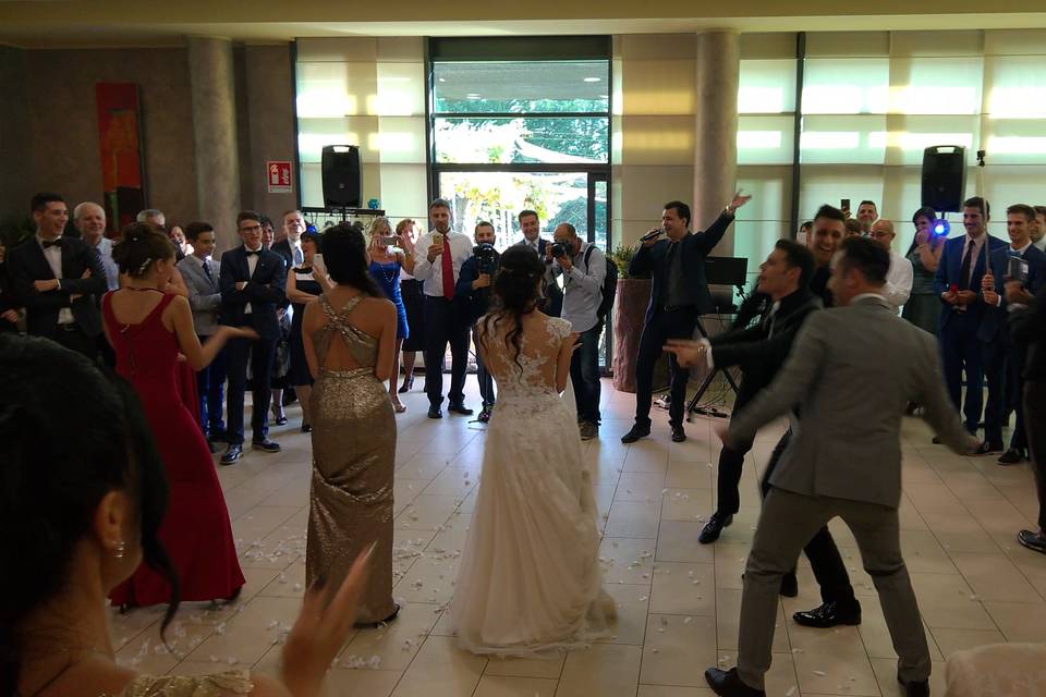 Flash mob sposi matrimonio