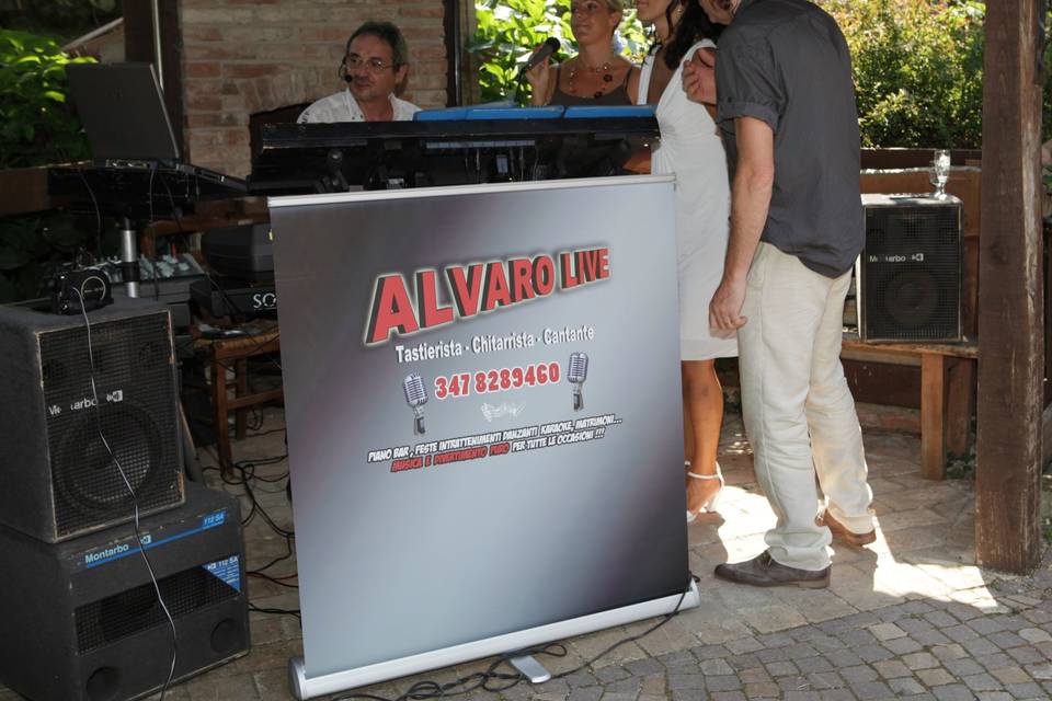 Alvaro Musica Live