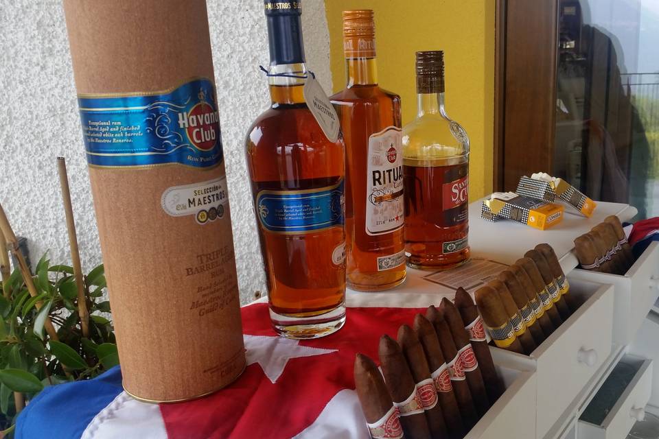 Cigar bar