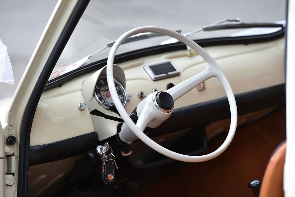 Fiat 500 interni