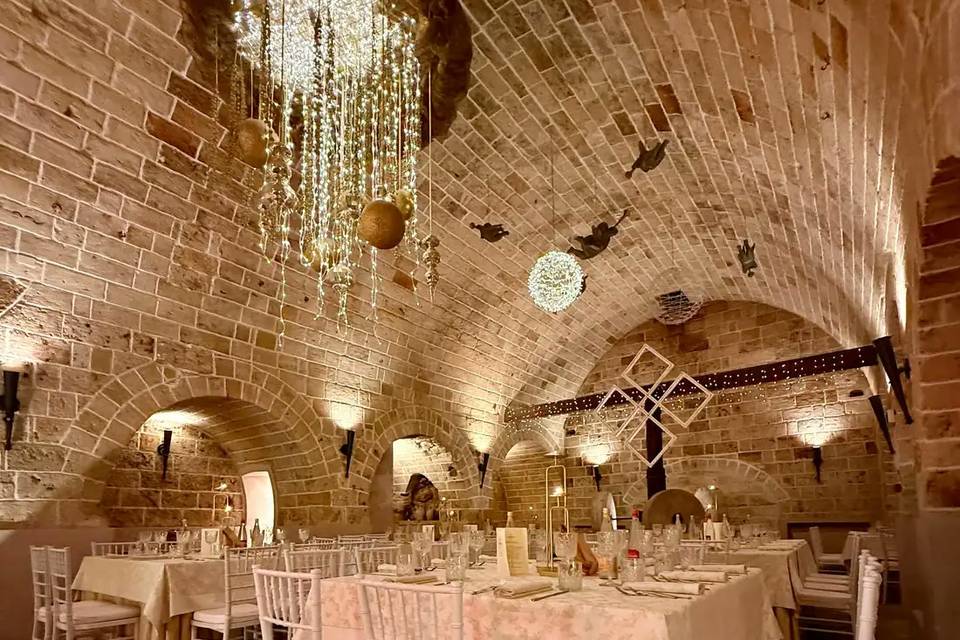 La sala allestita nei toni del rosa e del beige