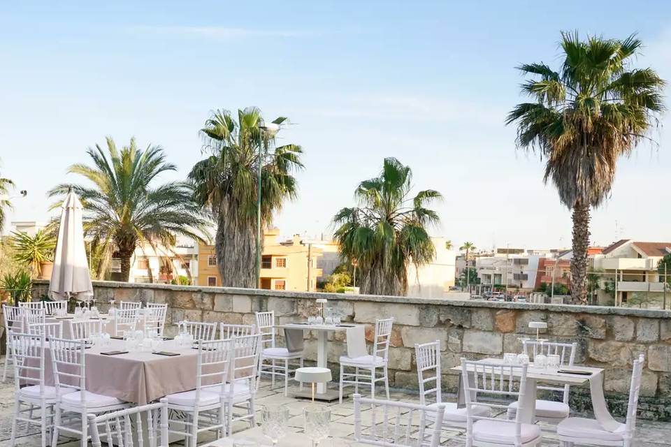 La terrazza tra le palme