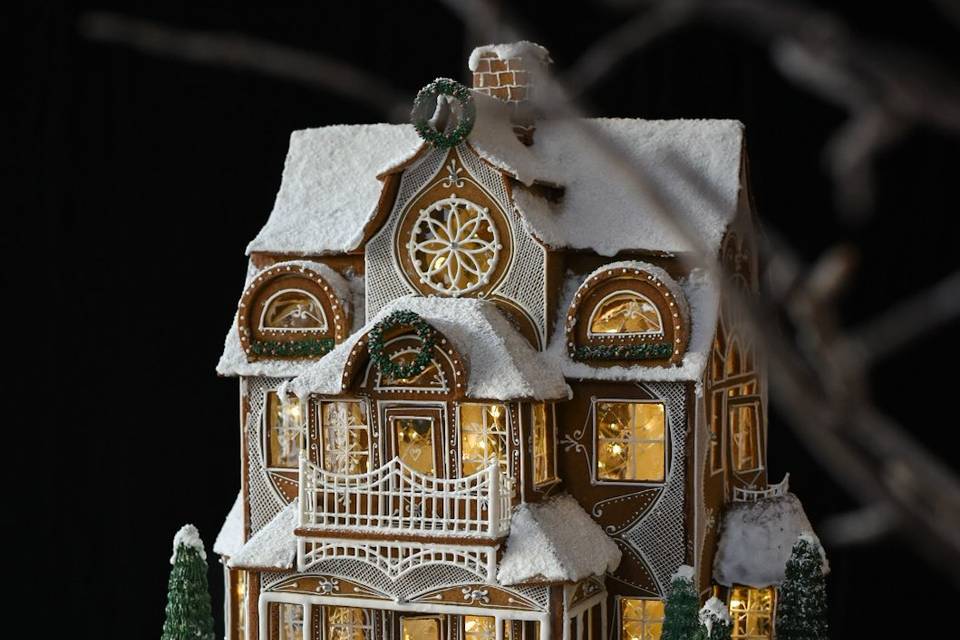 gingerbread house