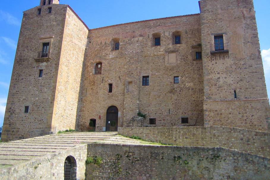 Castello dei Ventimiglia - Museo Civico Castelbuono