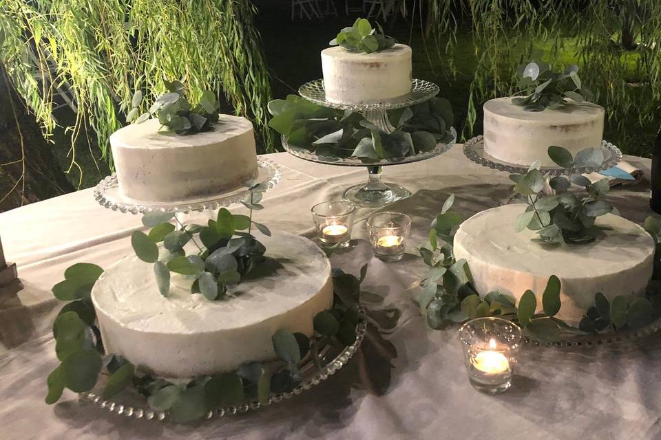 Wedding cake con eucalipto