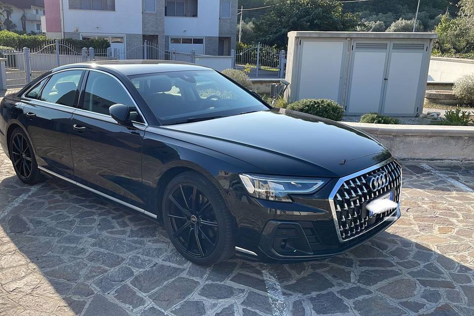 Audi a8