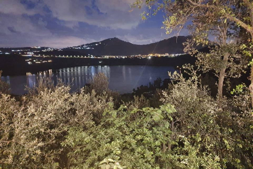 Vista lago d'averno