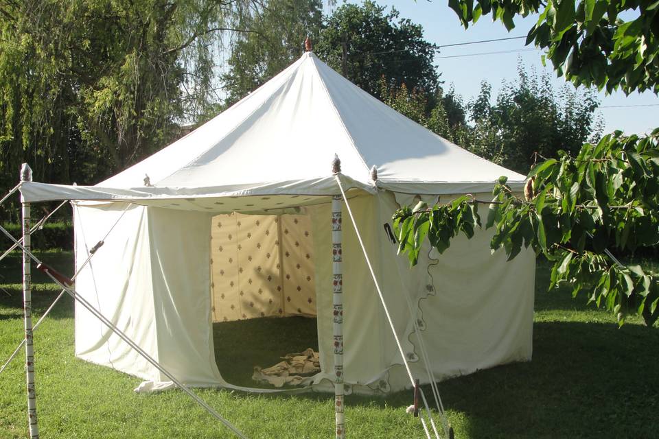 Tenda indiana