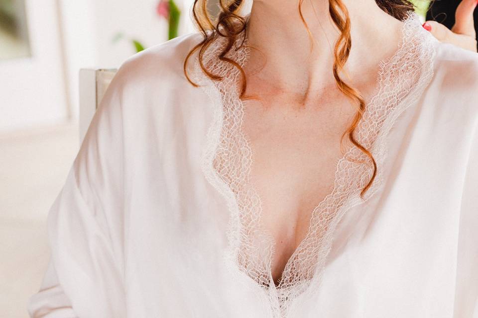 White Frame