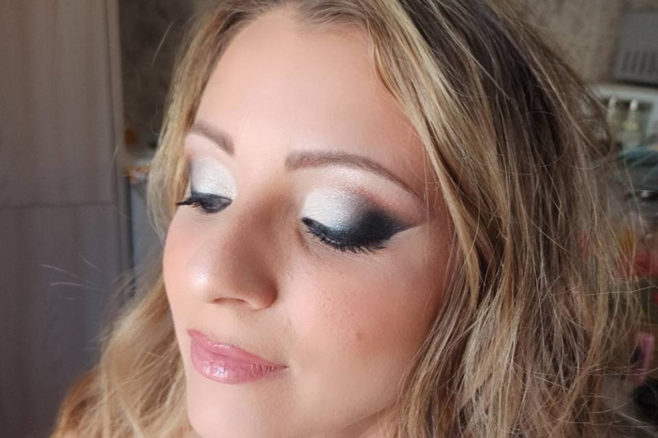 Laura Imburgia Makeup Artist