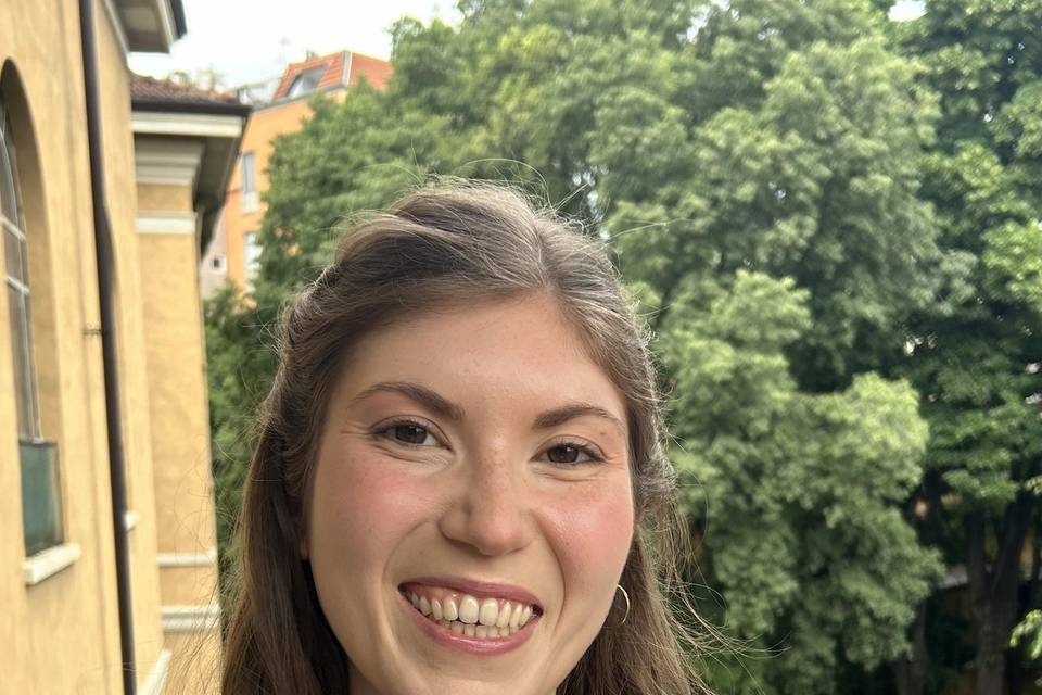 Sun kissed make-up