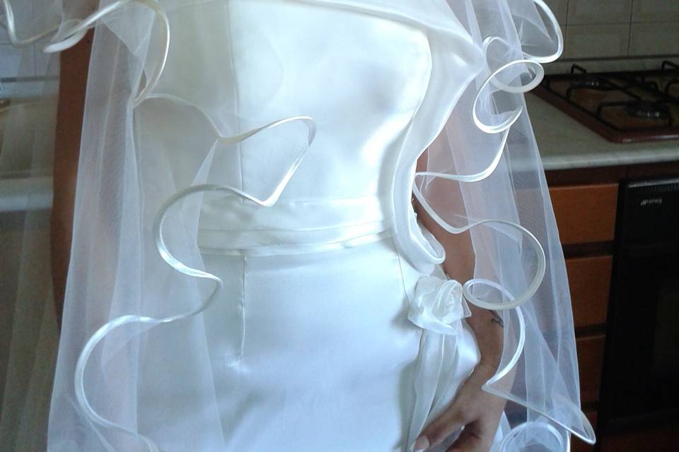 Acconciatura sposa con vestito