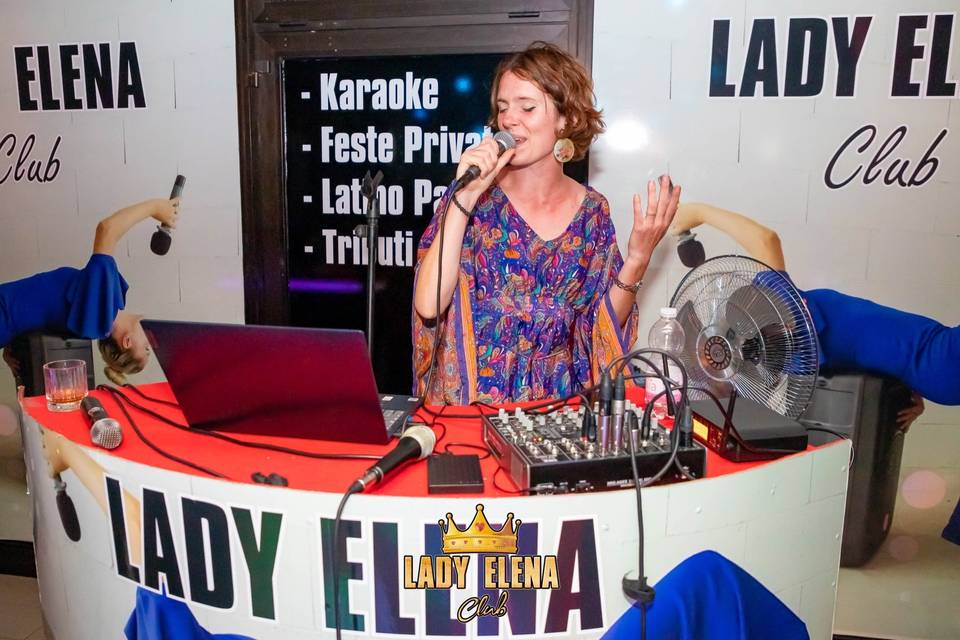 Serata karaoke