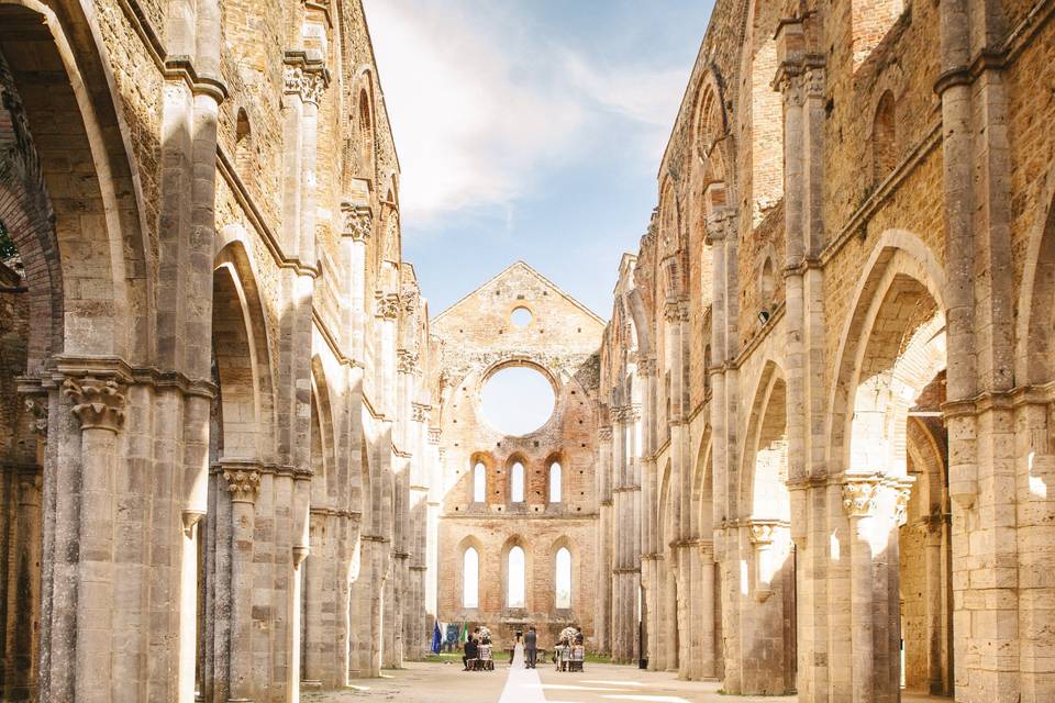 Cerimonia abbazia san Galgano