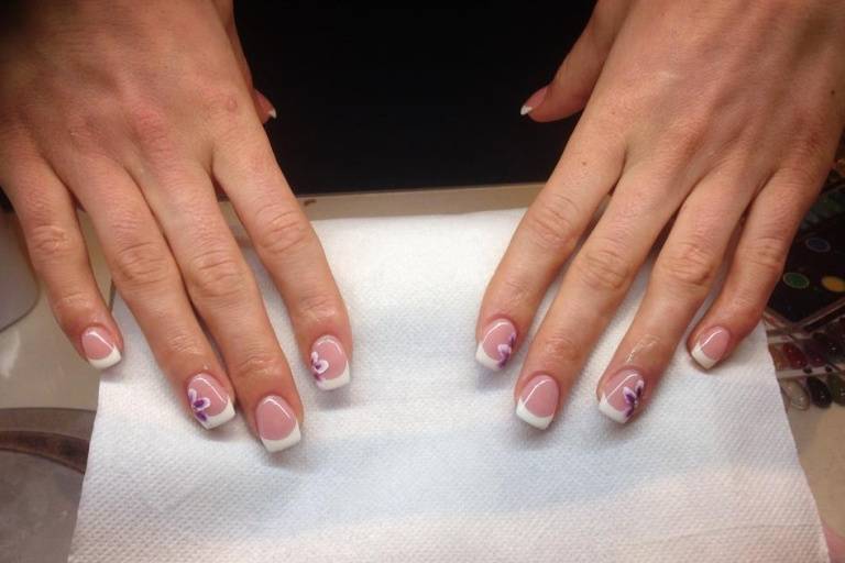 NAIL ART