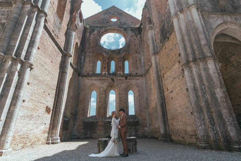 Wedding-San Galgano