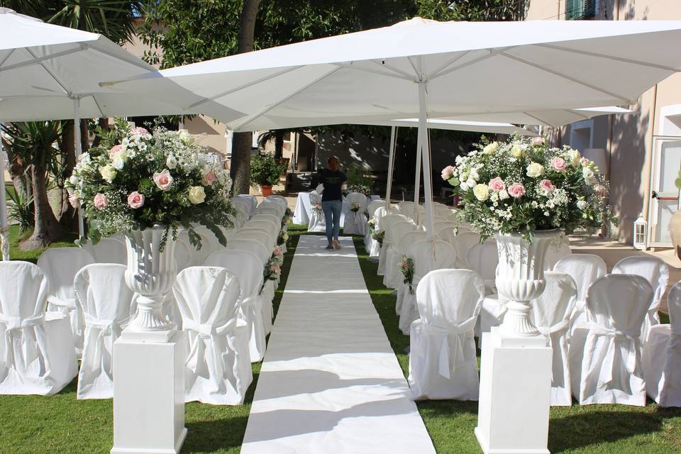 Valentina Tumminello Floral & Event Designer