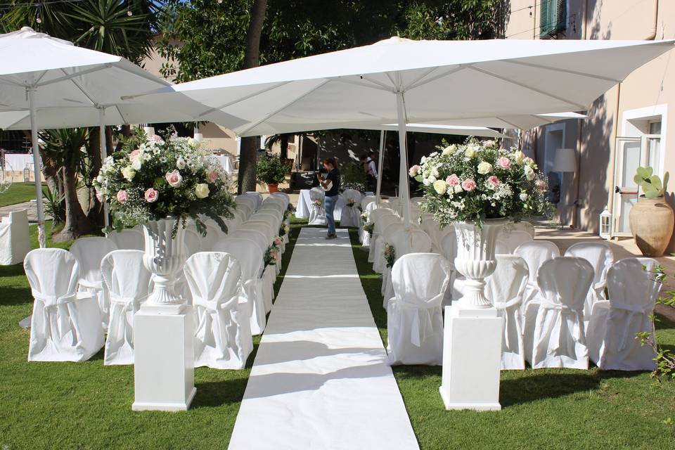 Valentina Tumminello Floral & Event Designer