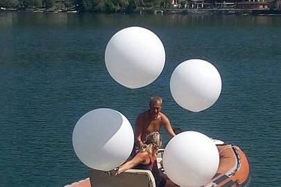 Palloni sul lago