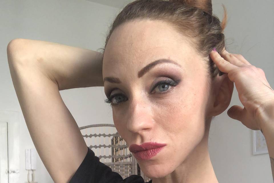 Laura Makeup