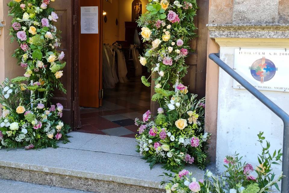 Allestimento esterno chiesa