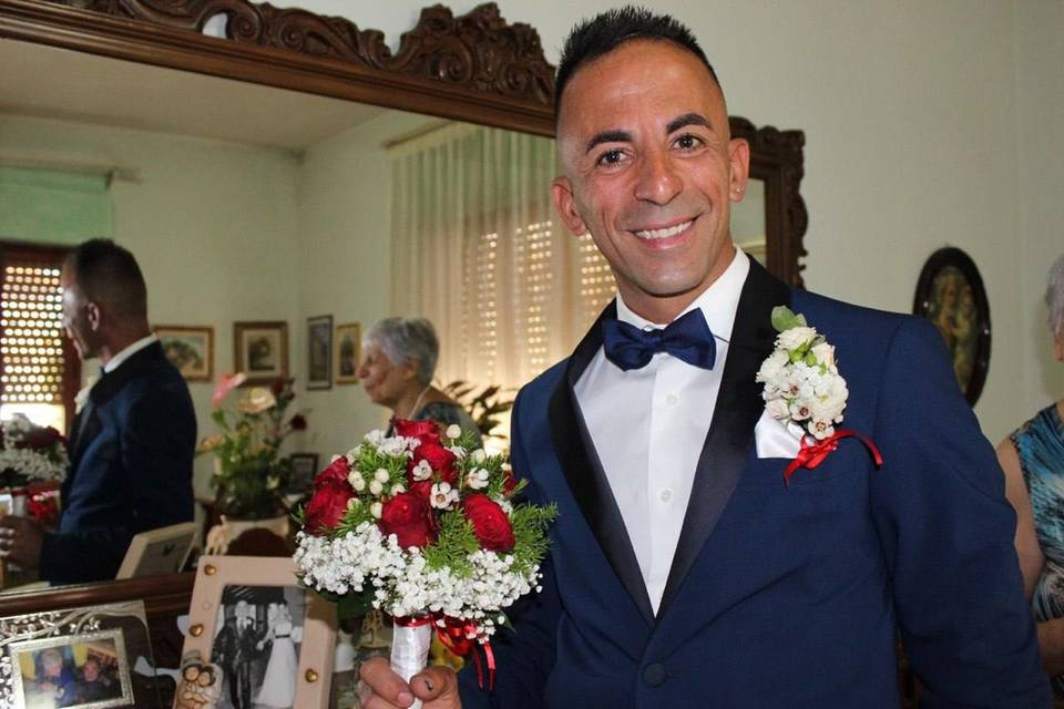 Sposo con Bouquet