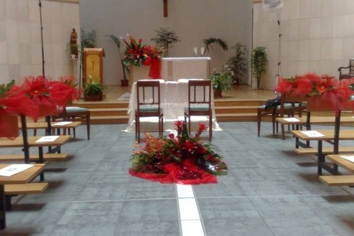 Allestimento floreale chiesa