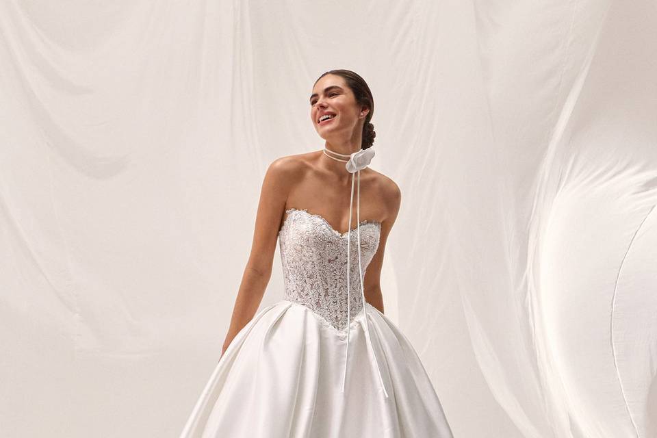 Pronovias 27