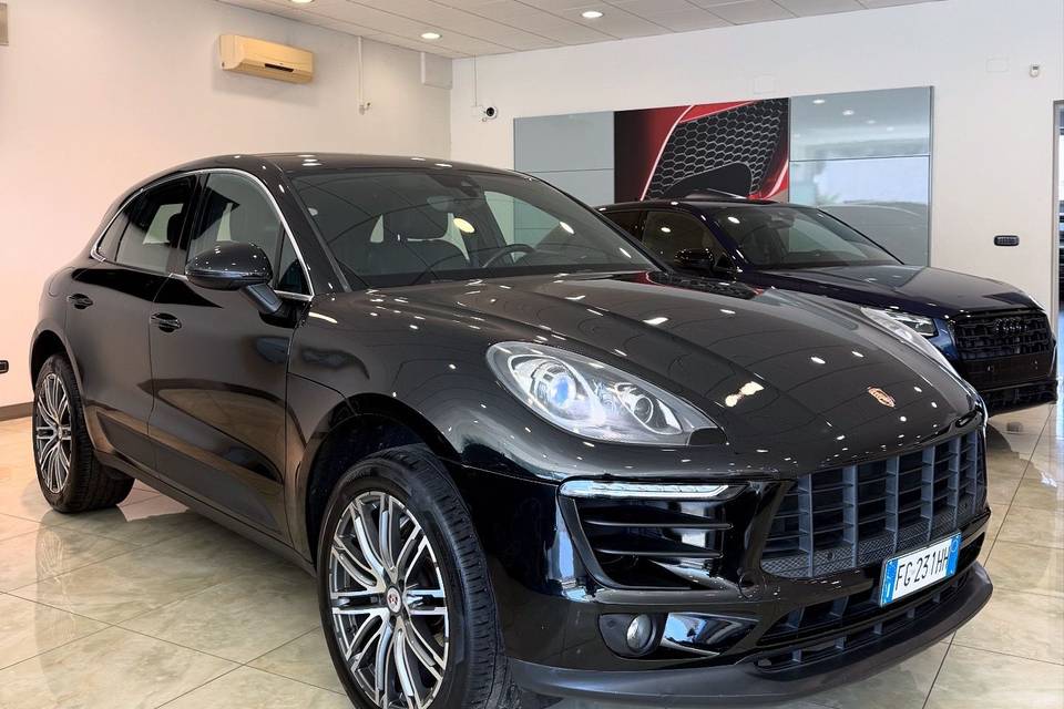 PORSCHE MACAN S